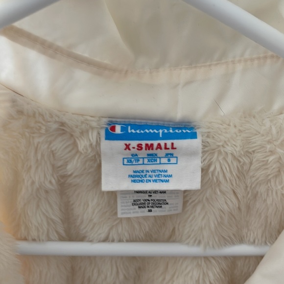 Champion sherpa lined Coach’s jacket🎉HOST PICK⭐️ - Picture 7 of 8